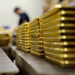 Россия потеряла золота на $12 миллиардов